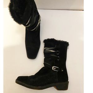 Stuart Weitzman Black Ankle Boots with Buckle and Fur (4.5)